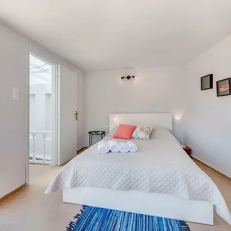 Homey Ermoupoli