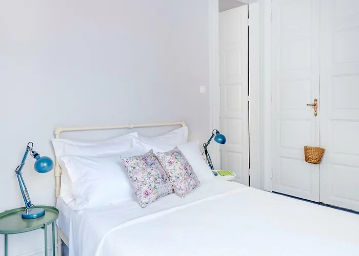 Homey Апартаменты Эрмуполис