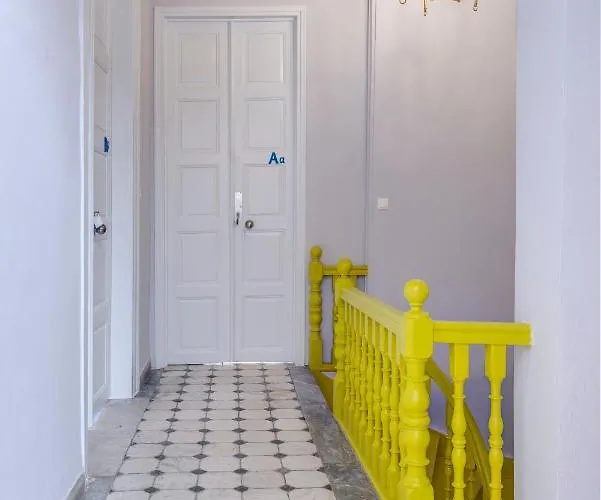 Homey Апартаменты *